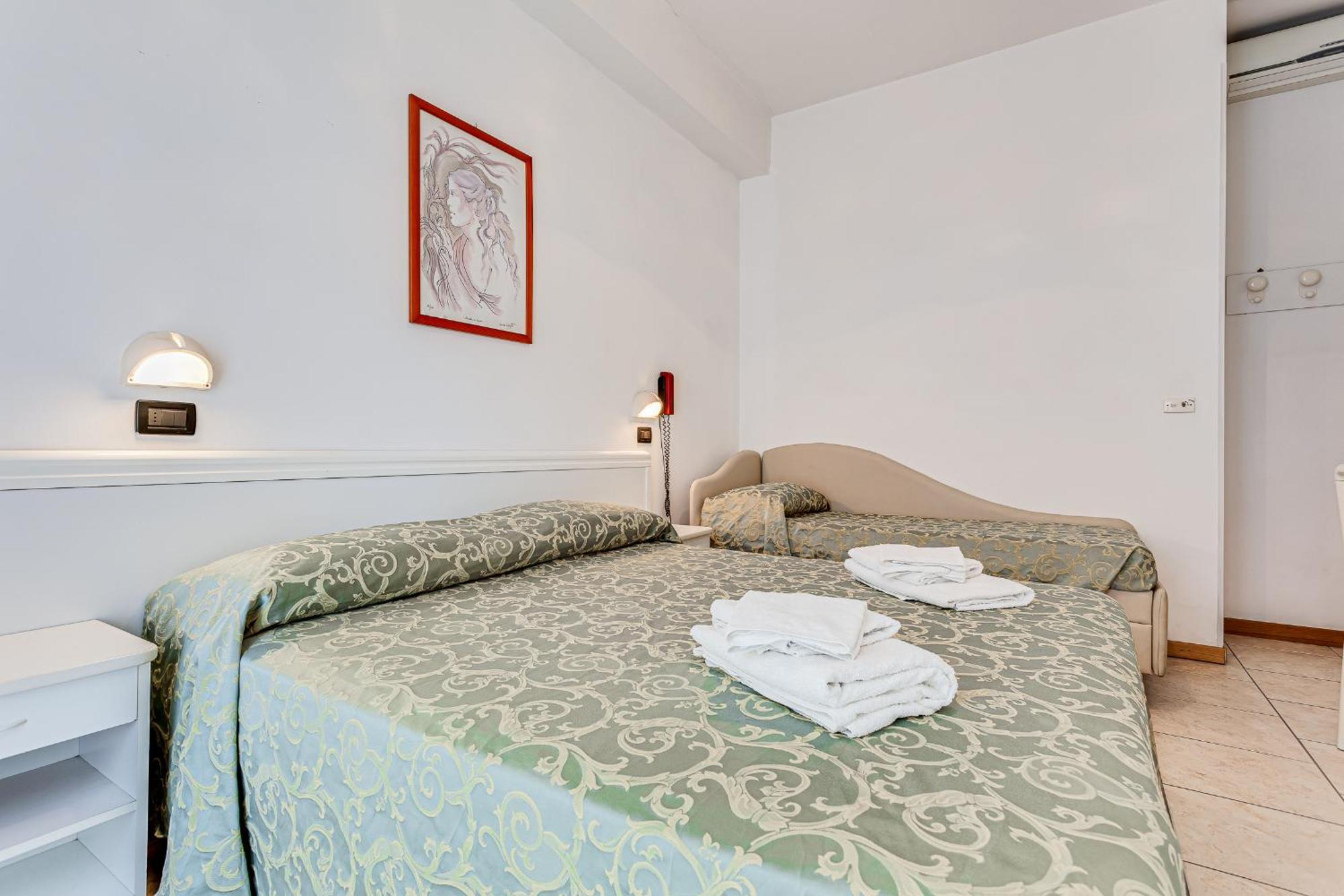 Hotel Sirena Беллария-Иджеа-Марина Экстерьер фото