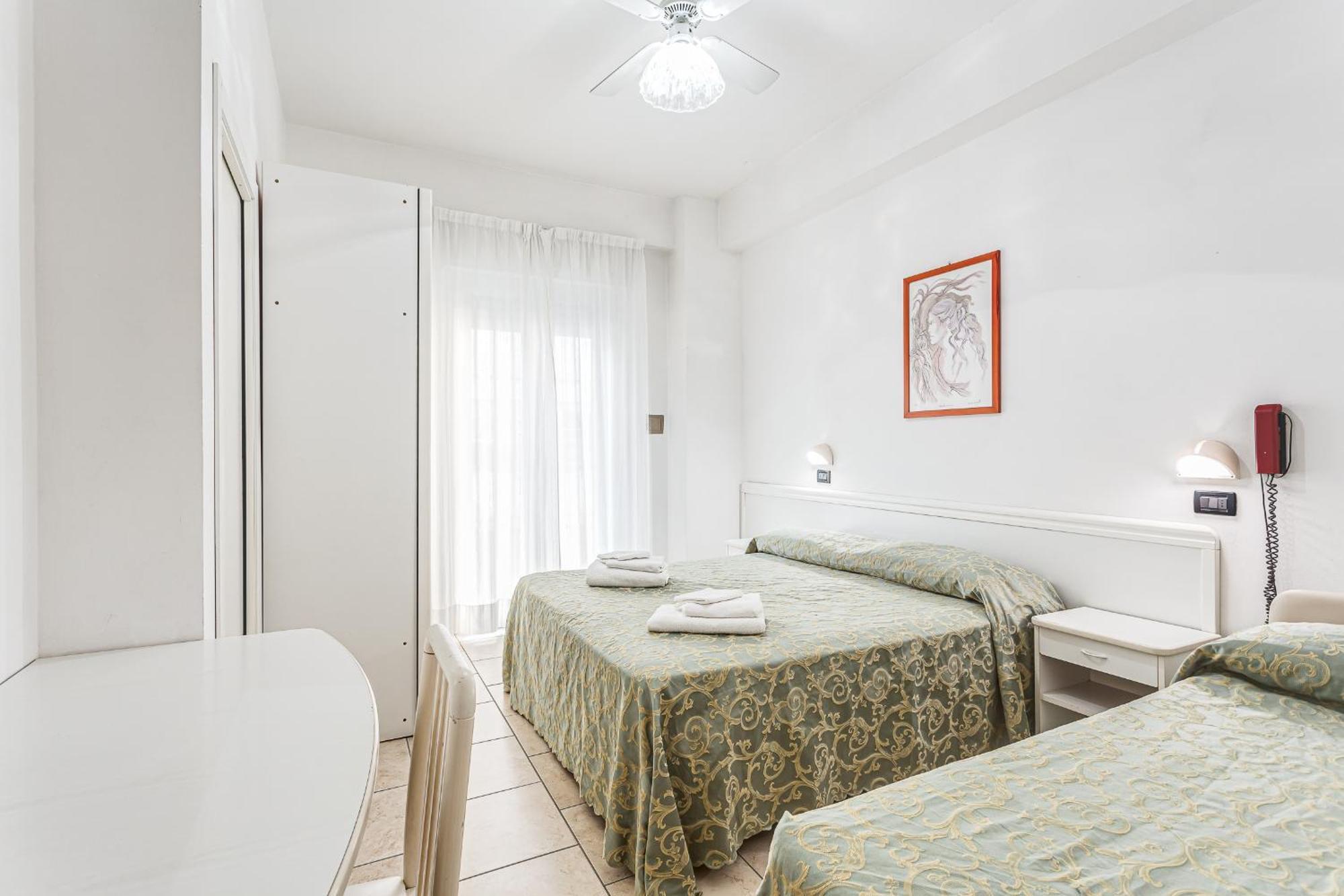 Hotel Sirena Беллария-Иджеа-Марина Экстерьер фото